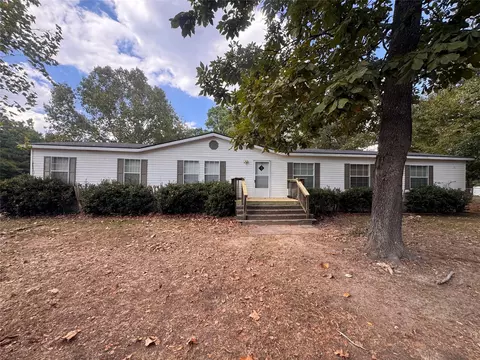 8162 Peaceful Ln, Shreveport, LA 71107
