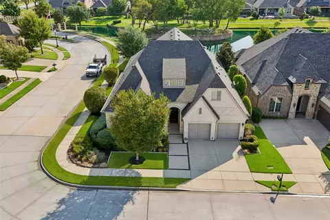 5729 Heron Dr W, Colleyville, TX 76034