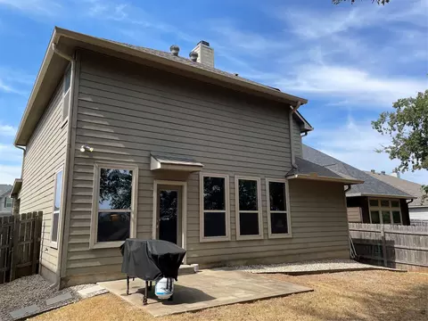 Exterior - 10709 Fallbrook Rd, Waco, TX 76708 photo 2 of 4
