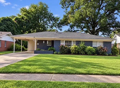 466 Iroqois Trl, Shreveport, LA 71107