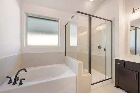 Bath - 345 Kathryn Dr, Haslet, TX 76052 photo 1 of 7