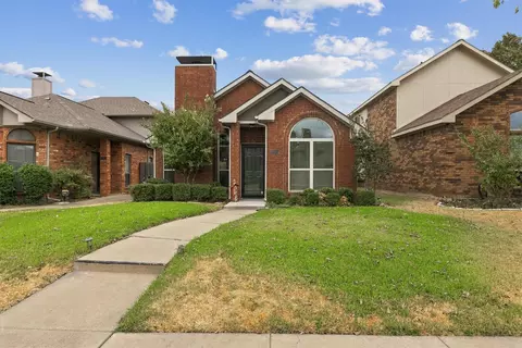 2031 Greenview Dr #A, Carrollton, TX 75010