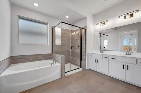 Bath - 344 Kathryn Dr, Haslet, TX 76052 photo 2 of 3