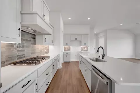 Kitchen - 344 Kathryn Dr, Haslet, TX 76052 photo 1 of 2