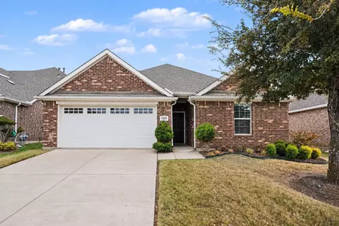 2606 Middleton Rd, Glenn Heights, TX 75154