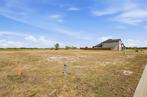 255 Brent Ln, Greenville, TX 75402