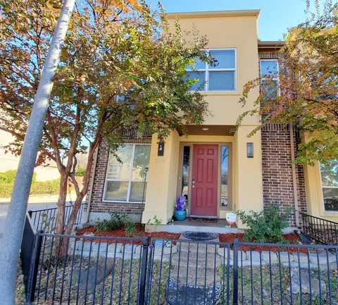 5402 Bexar St, Dallas, TX 75215
