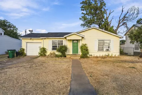 814 S Pierce St, Mcgregor, TX 76657