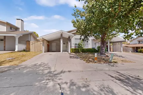 745 Valiant Cir, Garland, TX 75043