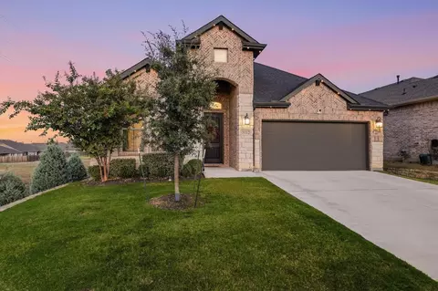 5112 Holy Springs Rd, Denton, TX 76207