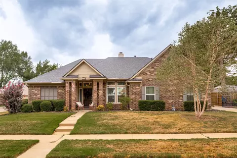 5201 Alexander Dr, Flower Mound, TX 75028