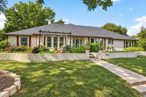 7016 Battle Creek Rd, Fort Worth, TX 76116