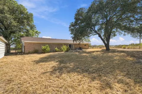 Exterior - 12201 Old China Spring Rd, Waco, TX 76708 photo 6 of 7