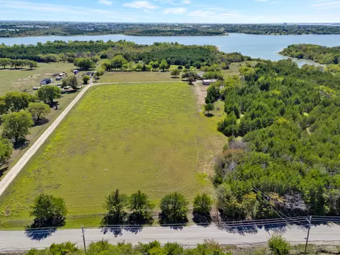 14340 County Road 550 Rd, Farmersville, TX 75442