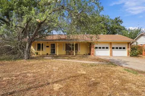 30 Mill Ct, Abilene, TX 79603