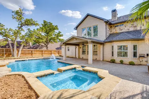 908 Bridle Path, Burleson, TX 76028
