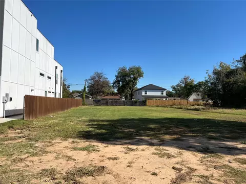 3514 Wendelkin St, Dallas, TX 75215