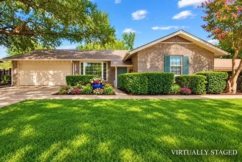 1228 Farnham Ct E, Irving, TX 75062