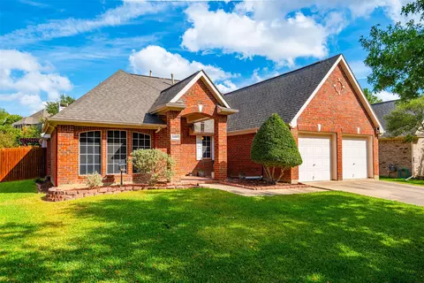 5457 Navajo Bridge Trl, Fort Worth, TX 76137