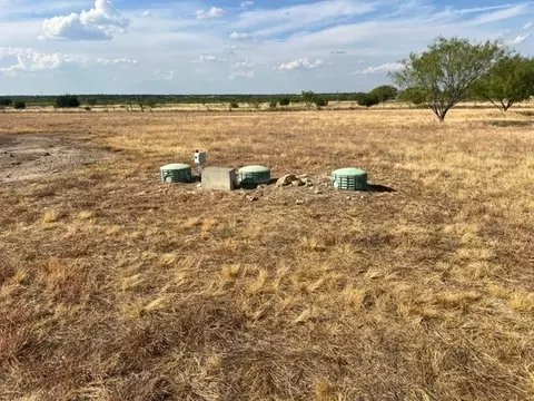 4092 Cr 192, Bangs, TX 76823 photo 6