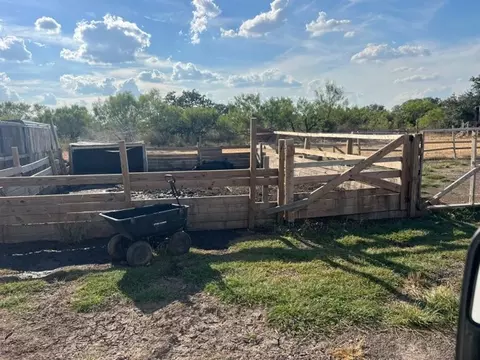 4092 Cr 192, Bangs, TX 76823 photo 11