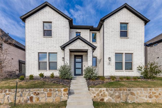 252 Golden Run Dr, Fate, TX 75189