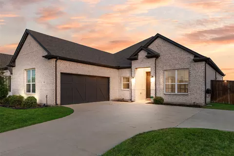 812 Stamford Ave, Arlington, TX 76002
