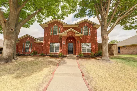 4005 Baywatch Dr, Rowlett, TX 75088