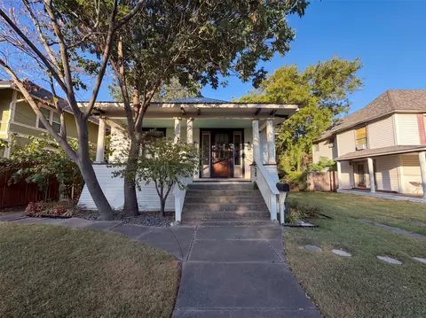 712 S Crockett St, Sherman, TX 75090