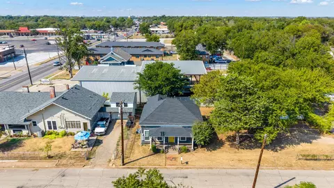 View/Area - 103 May Ave, Cleburne, TX 76031 photo 1 of 2