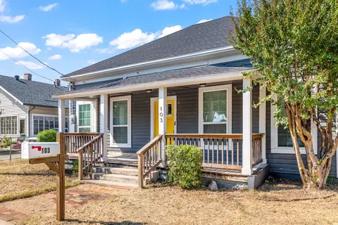Exterior - 103 May Ave, Cleburne, TX 76031 photo 2 of 4