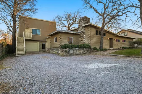 828 Highland Village Rd, Highland Village, TX 75077