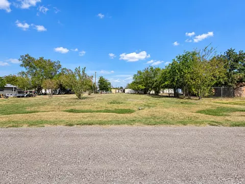 205 S Front St, Itasca, TX 76055 photo 2