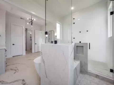 Bath - 301 Fairmount, Denton, TX 76210 photo 1 of 5