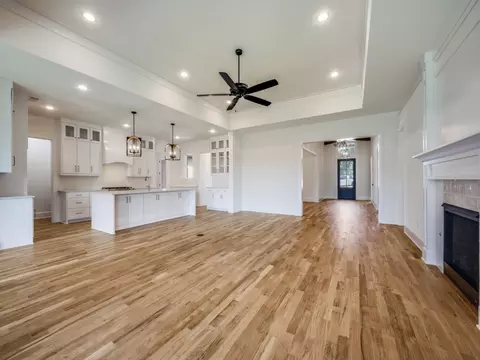 Living - 301 Fairmount, Denton, TX 76210 photo 3 of 7
