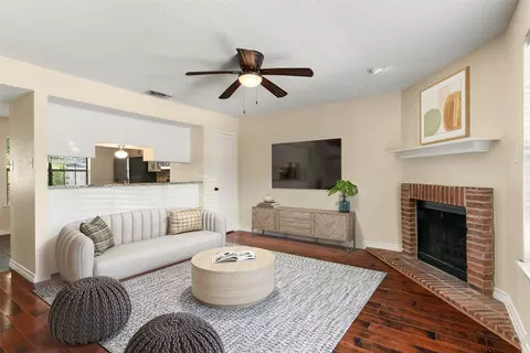 716 W Mulberry St #1C, Denton, TX 76201