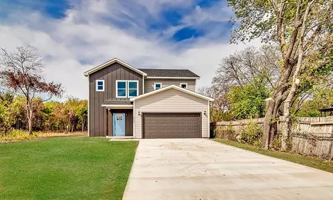 600 Paradise St, Fort Worth, TX 76111