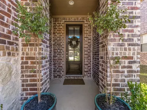 4224 Mingo Dr, Carrollton, TX 75010