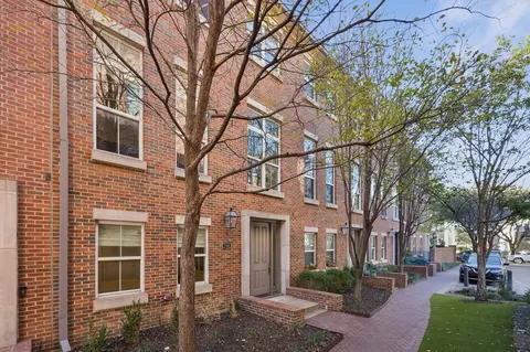 7700 Eastern Ave #702, Dallas, TX 75209