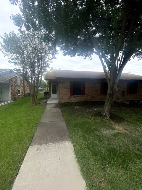 2908 Nelson Dr, Mesquite, TX 75150