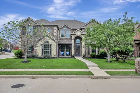 6001 Lacebark Elm Dr, Fort Worth, TX 76123