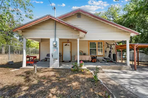 708 S 16th St, Waco, TX 76706