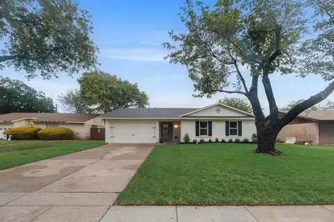 1215 Briarcove Dr, Richardson, TX 75081