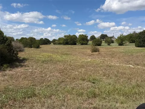 7032 Muirfield Dr, Cleburne, TX 76033