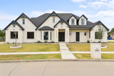 2903 Sunnyside Aly, Ennis, TX 75119