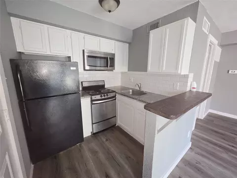 9801 Walnut St #307, Dallas, TX 75243