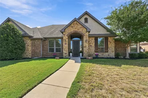 317 Covington Ln, Ovilla, TX 75154
