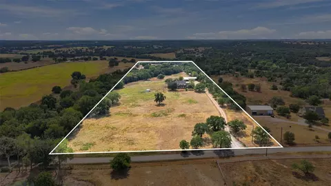 842 Cornstubble Ln, Weatherford, TX 76088