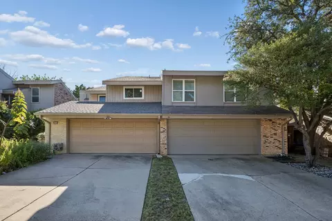 2958 Country Place Cir, Carrollton, TX 75006