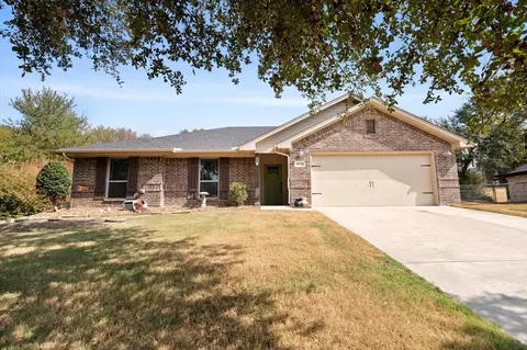 8928 Holt St, Lakeside, TX 76135